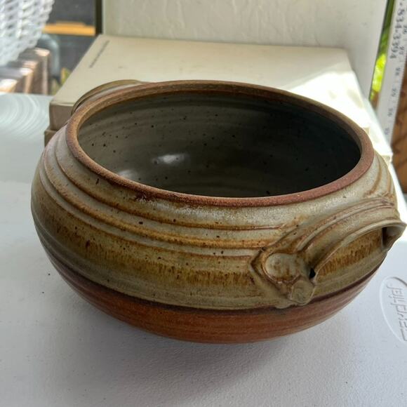 Studio Art Pottery Handmade Striped Speckled Mid Century Bowl 10” X 5.5" Signed - Picture 9 of 16
